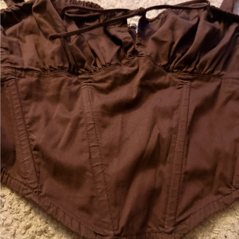 Brown Sleeve Top - Picture 2 of 4